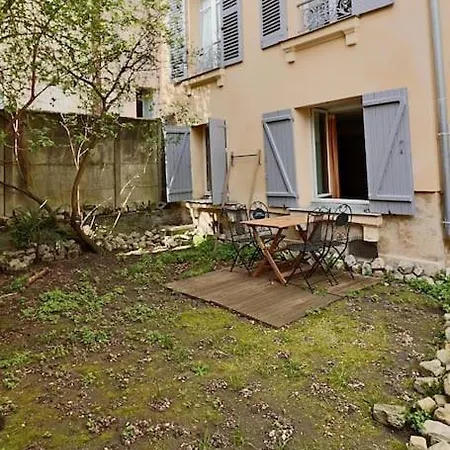 Apartment 2 Min Du Rer A - Studio Equipe & Jardin - Centre Ville Saint-Germain-en-Laye